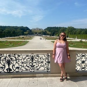 Meet your Posher, Stefanie